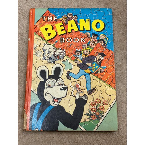 1034 - Books. The Beano Book. 1953; 1954 (2 copies); 1956; 1957 (lacking spine); 1959 (3 copies, 1 lacking ... 