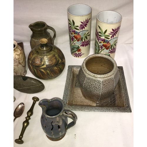 1104 - Selection of items including Alvingham pottery table lamp, scheurich vase, Jane Vernon jug, 2 unmark... 