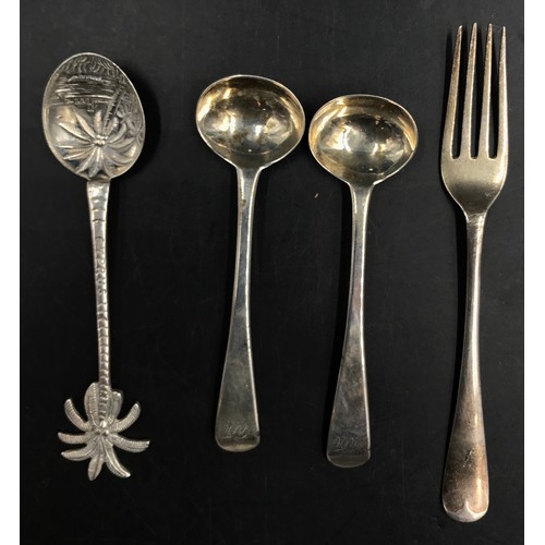 729 - A collection of 10 silver spoons to include 4 matching, various dates and  makers, along with 2 addi... 