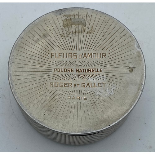 1076 - Designed by Rene Lalique for Roger Et Gallet, a round aluminium powder box with entwined bird motif ... 