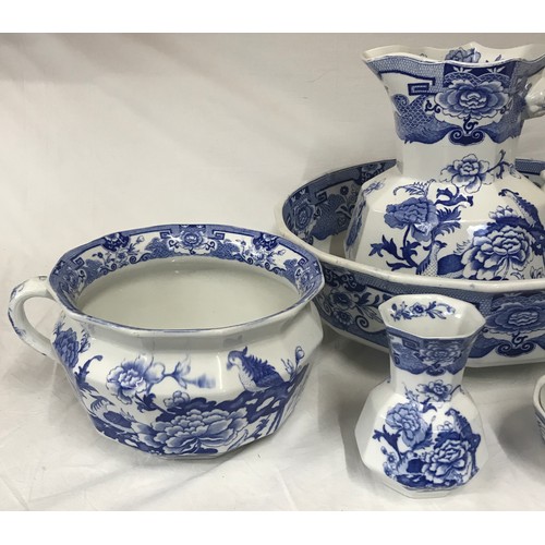 230 - A late 19thC Mason's Ironstone wash set to include jug and bowl, 2x chamber pots, soap and toothbrus... 