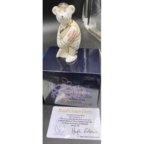 166 - A collection of Royal Crown Derby miniature bears to include: Sachin Tendulkar Bear 294/350 with cer... 