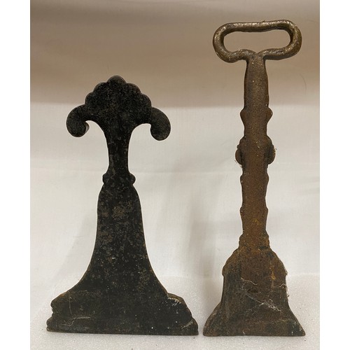 1009 - Pair of 19thC door stops tallest 36cm.