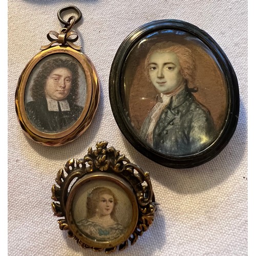 1015 - Three portrait miniatures on ivory, one with mount marked 9ct. Largest 5 x 4 cm. Ivory submission re... 