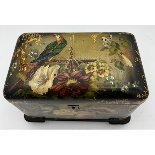 1041 - A fine quality 19thC papier-mâché tea caddy with painted and gilt decoration. 16 x 9 x 13 cm h.
Ivor... 