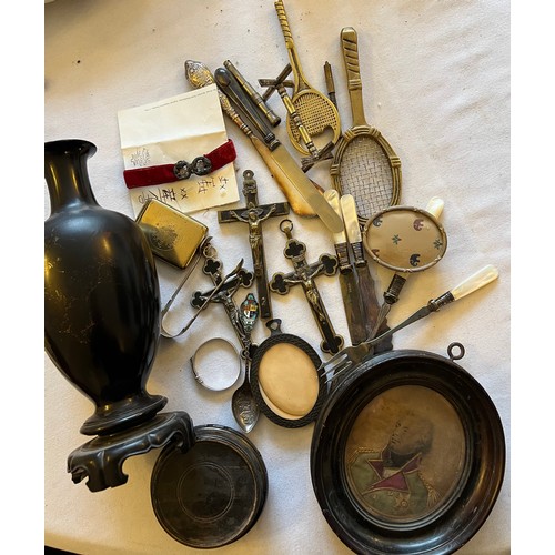 1070 - Miscellany to include lacquer vase 25cm h, small oval picture frames, crucifix, tennis racket bottle... 