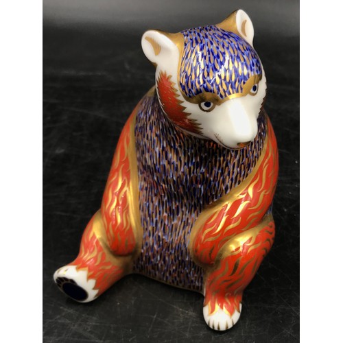 222 - Royal Crown Derby paperweights to include Honey Bear with gold stopper, Squirrel with gold stopper, ... 