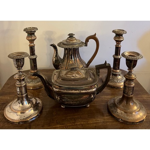 687 - Silver plated items to include Mortons patent candlesticks 21cm h, extending candlesticks, teapot an... 