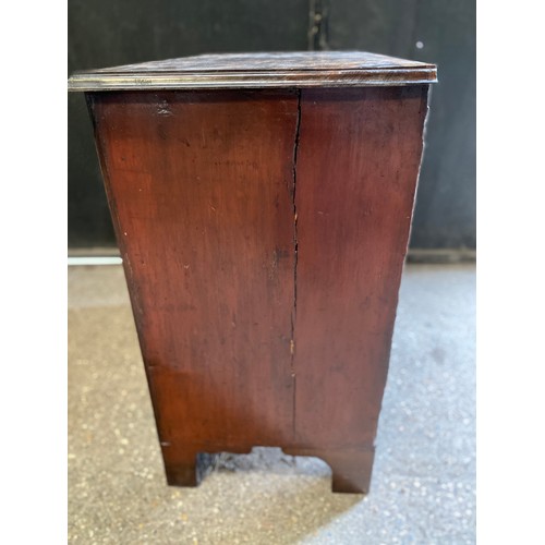 95 - Mahogany chest of 4 long graduating drawers with bone escutcheons. 82.5 h x 85 w x 44.5cm d.