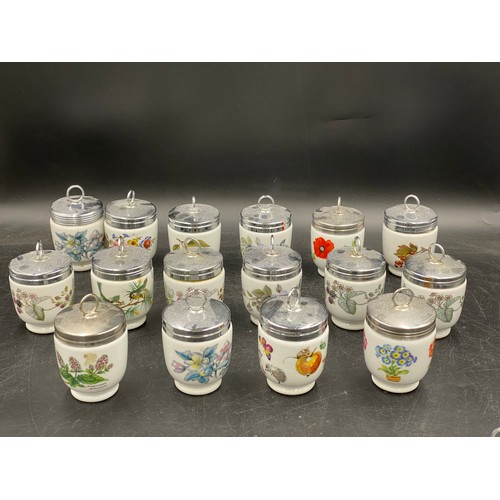 125 - Large quantity of Royal Worcester egg coddlers comprising 16, 10cm to top of handle, 23, 9cm to top ... 