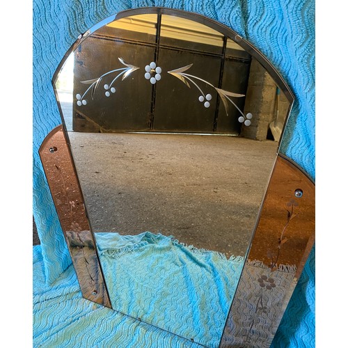 949 - A vintage mirror with rose gold glass side panels. 76 h x 63cm w.