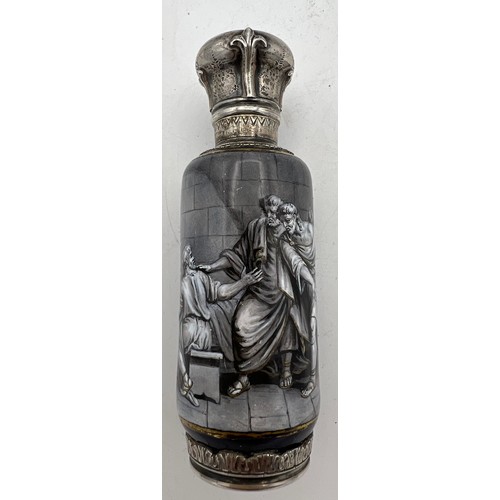 985 - A superb Limoges en grisaille enamel scent bottle with unmarked white metal mounts. 9cm h.