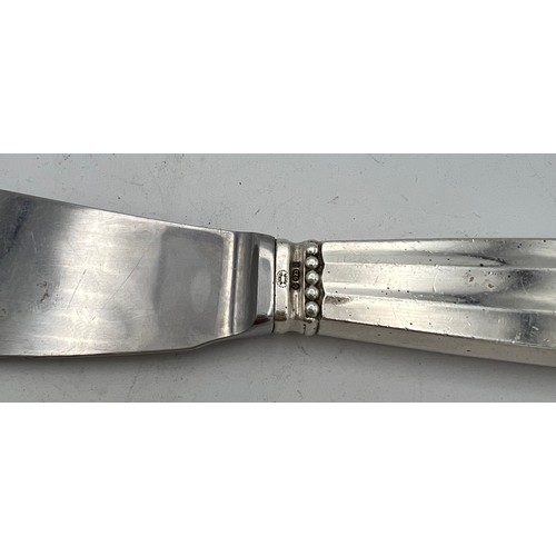 757 - Georg Jensen sterling silver handled cake knife. 26.5 l.