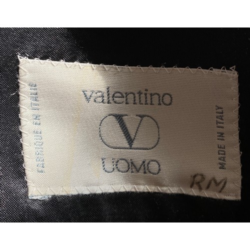 879 - An Uomo Valentino Harrods man's 48 reg 70/30 wool/cashmere overcoat, a Teodem M genuine leather man'... 