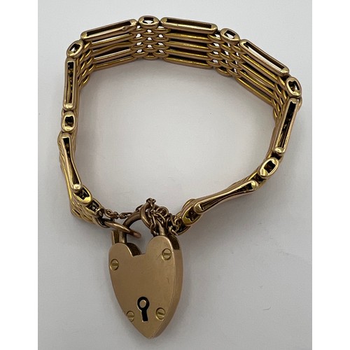 488 - Nine carat gold gate bracelet. Weight 23.8gm.