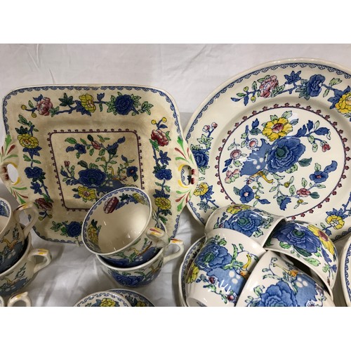 154 - A Masons Regency pattern part tea and dinner service comprising of 10x dinner plates 26.5 d, 3x tea ... 