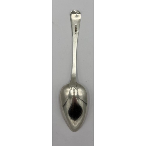 760 - George III silver spoon London 1811, maker Solomon Hougham. Length 22cm, weight 65gm.