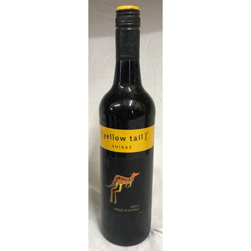 702 - 9 bottles of Yellow tail to include 7 bottles of shiraz 2015-2016 and 2 bottle of Cabernet Merlot.