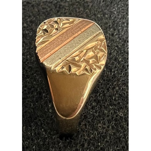 406 - A 9 carat gold signet ring with two tone gold decoration to top. Size O/P, weight 4.2gm.