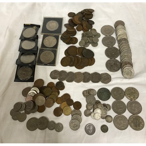 654 - A Collection of G.B Coins, including a small bag of fourpences (33gms), a small amount of pre 1947 c... 