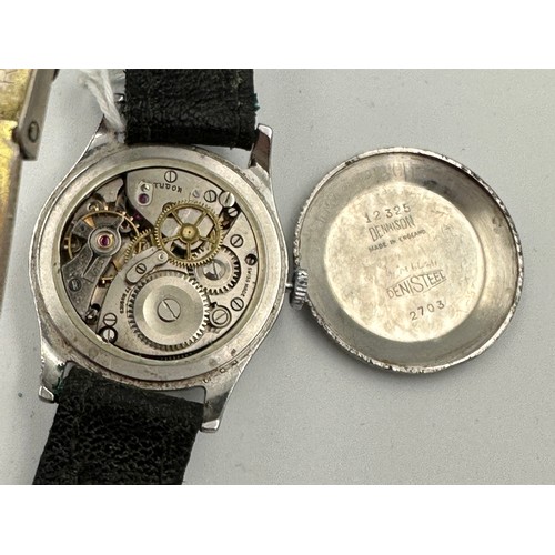 538 - A 1940/50's Tudor Royal wristwatch on black leather and metal strap. Inside of case stamped 12325. 2... 