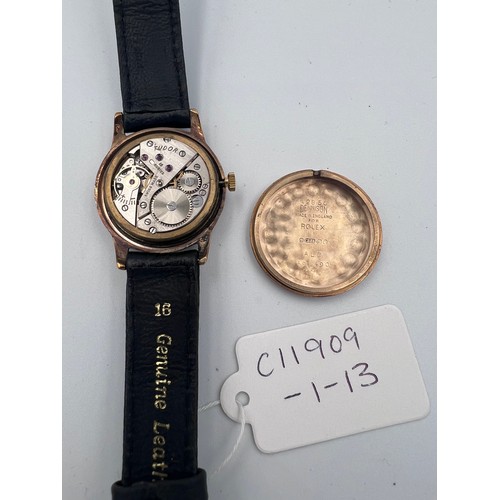 599A - A 1954 9ct gold gentleman's Super Gents Tudor wristwatch with subsidiary seconds dial. 31mm case. In... 