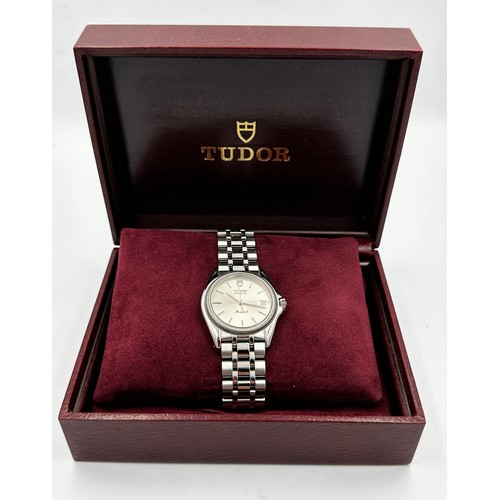 578 - Tudor Geneve Monarch stainless steel gentleman's wristwatch, battery operated, silvered dial with da... 