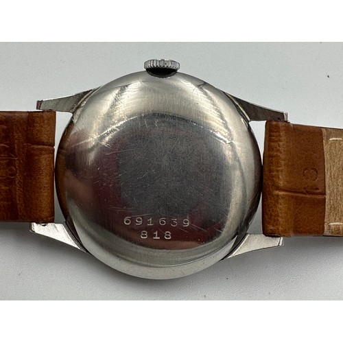 580 - A 1950's Tudor gentleman's wristwatch, case 34mm with grey military style dial on stainless steel ca... 