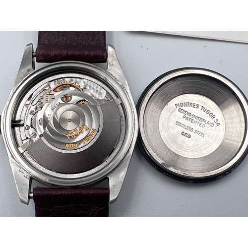 621 - A 1960's automatic Tudor Prince - Oysterdate with date aperture. 35m case. Rolex crown and case.

Wi... 