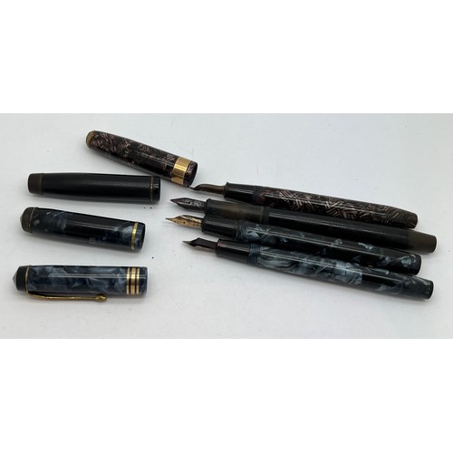 723 - Four vintage fountain pens to include De La Rue Onoto and three Conway Stewarts nos. 27,286 and 388.