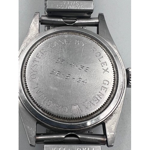 628 - A gentleman's Tudor Oyster Royal wristwatch on expanding stainless steel bracelet. Case 34mm. Rolex ... 