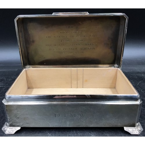 838 - Engraved silver ashtray, London 1963 William Comyns & Sons Ltd, silver Vesta case Joseph Hawkins (pr... 