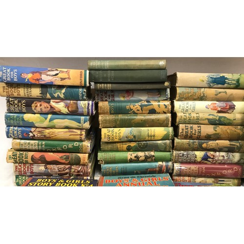 968 - Collection of books to include The Play's the Thing by Enid Blyton, Boys's & Girl's Annual by Enid B... 