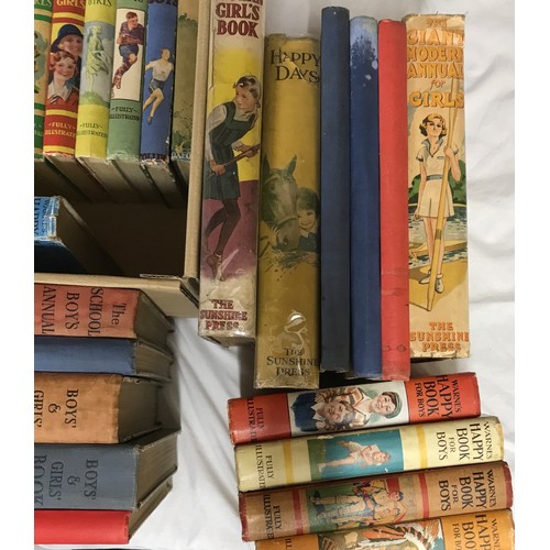 980 - A large collection of early 20thC children's books to include School Boy and School Girl Annuals, To... 