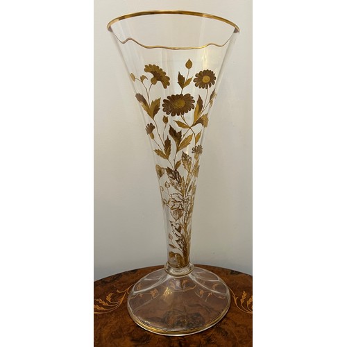 368 - A good quality clear glass and gilt decorated trumpet shaped vase. 40cm h.