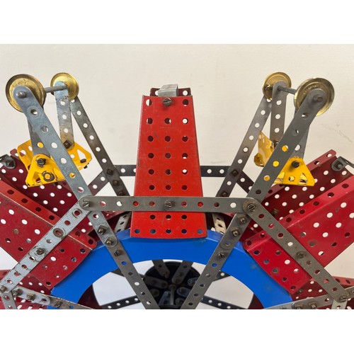 927 - A Meccano window display model of a steam engine Ferris wheel approx. dimensions 71cm h x 54cm w x  ... 