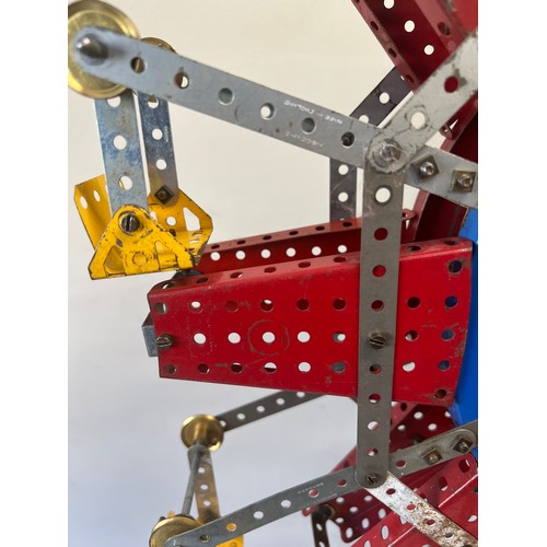 927 - A Meccano window display model of a steam engine Ferris wheel approx. dimensions 71cm h x 54cm w x  ... 