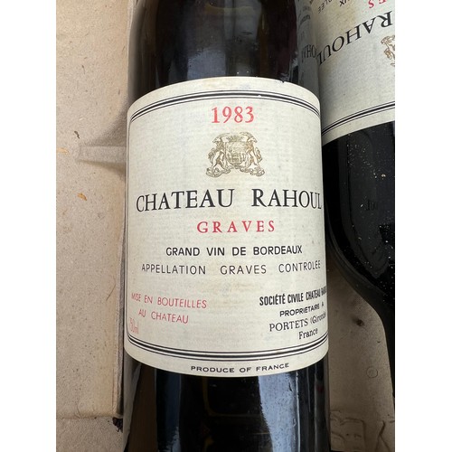 714 - A case of 9 bottles of Grand Vin De Bordeaux Chateau Rahoul Graves 1983, 750ml bottles.