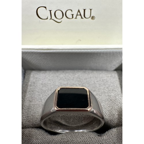 454 - A sterling silver Clogau signet ring with onyx surrounded with 9ct rose gold total weight 6.2gms siz... 