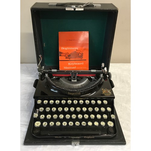 1227 - A 1939 good companion typewriter serial No. CM744 in carrying case.