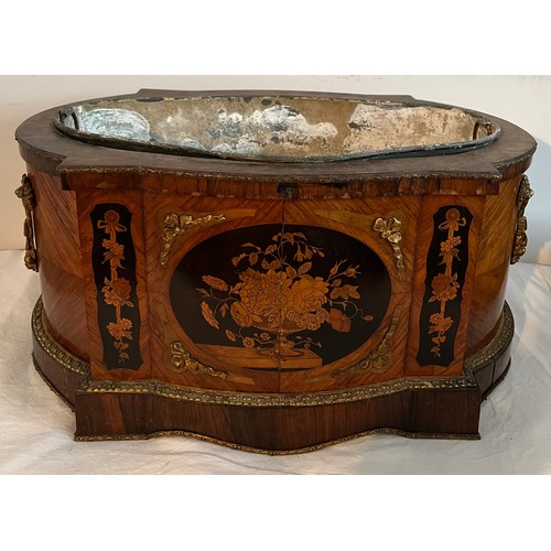 1234 - An inlaid French jardinière with gilt metal mounts and metal liner. 42 x 28 x 20cm h.