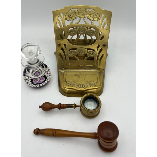 1250 - A miscellany to include 19thC wooden gavel 14cm, brass magnifying glass with wooden handle, brass le... 