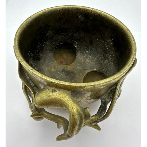 892 - A Chinese bronze peaches incense burner with six character mark to base. 9 cm h x 11 d.