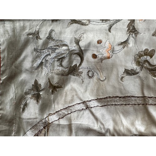 1064 - A large good quality Chinese silk embroidered panel with orange silk lining. Approx. 218 x 308cm.