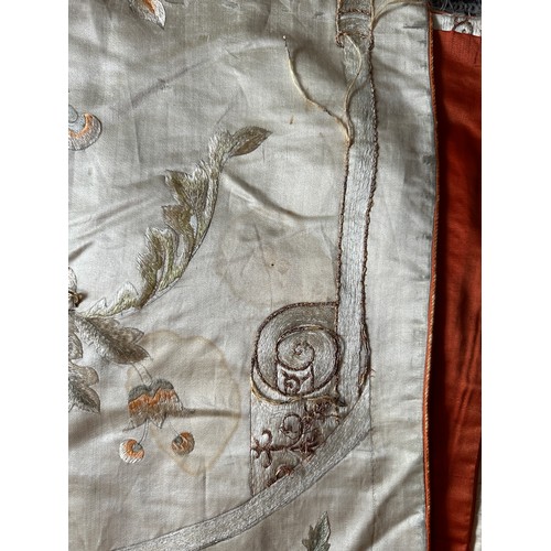 1064 - A large good quality Chinese silk embroidered panel with orange silk lining. Approx. 218 x 308cm.