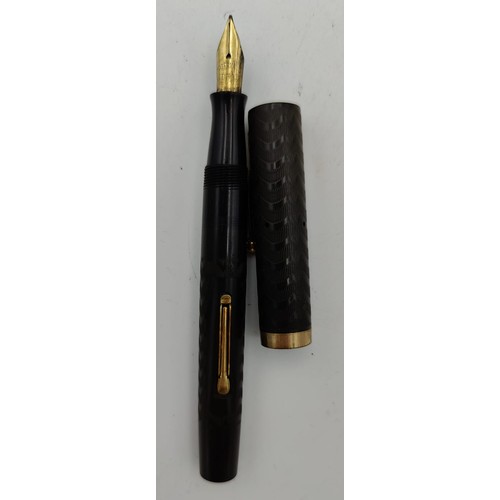 721 - Watermans Regus fountain pen with 9ct gold collar on lid, marked 375, and a platinum ball point pen ... 