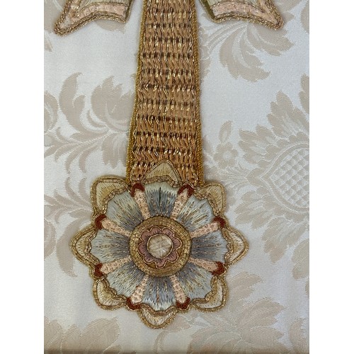 100 - Ecclesiastical embroidery with goldwork and silk work 58 x 58cm.