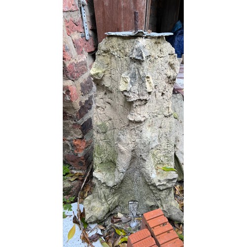 193 - A one piece Tadcaster stone pinnacle dating from the 1300’s from Beverley Minster. 70cm h x 45cm w.