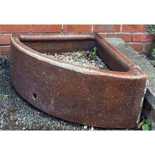 1350 - Two 19thC treacle glazed corner feeding troughs. 60cm x 60 x 58.