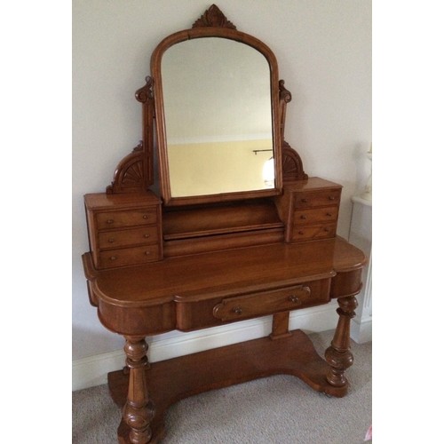 45 - A Victorian satinwood duchess dressing table with single drawer to front and six drawers and a lidde... 